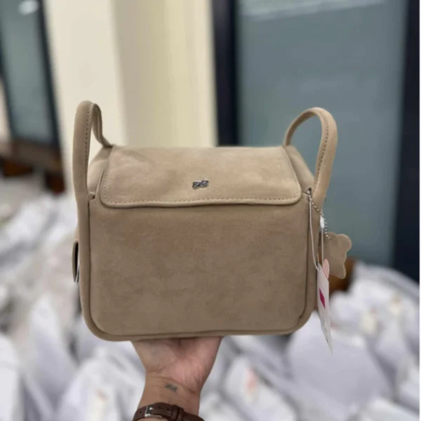 Treasure Suede 22cm